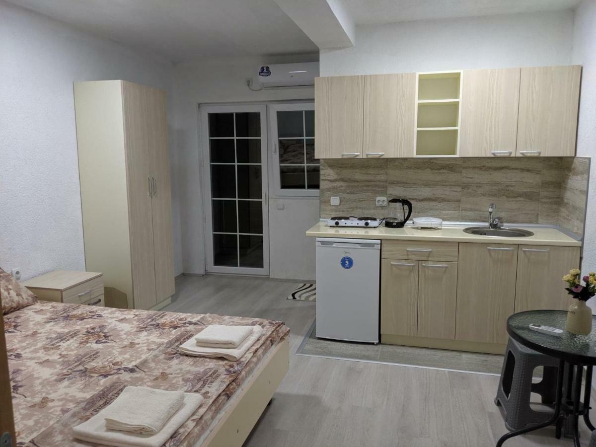 Apartments Groshev Dojran Exteriör bild